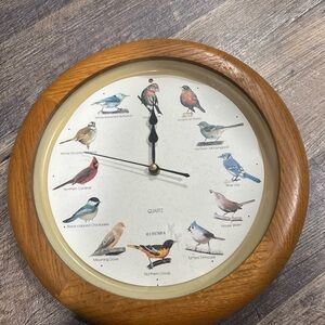 VINTAGE MFA Bird Clock. Tested and works